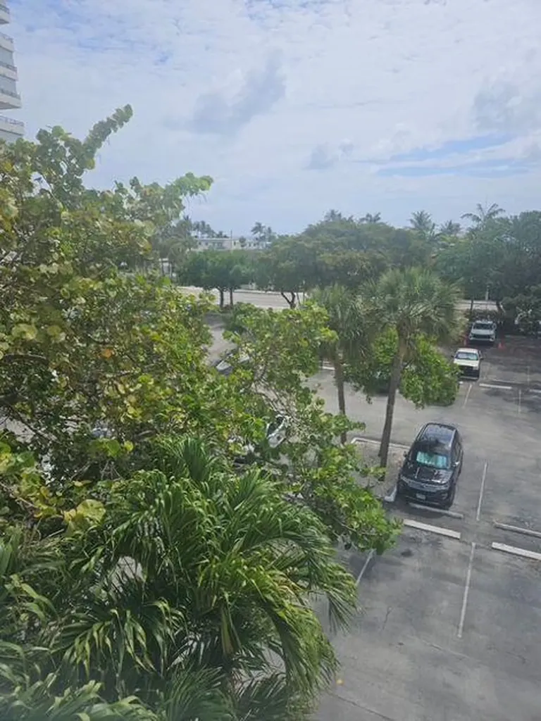 1421 S Ocean Boulevard Pompano Beach FL 33062