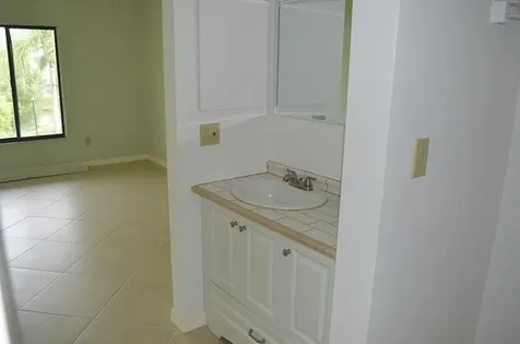 2283 NW 22nd Avenue Stuart FL 34994