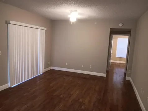 5048 Lantana Road Lake Worth FL 33463