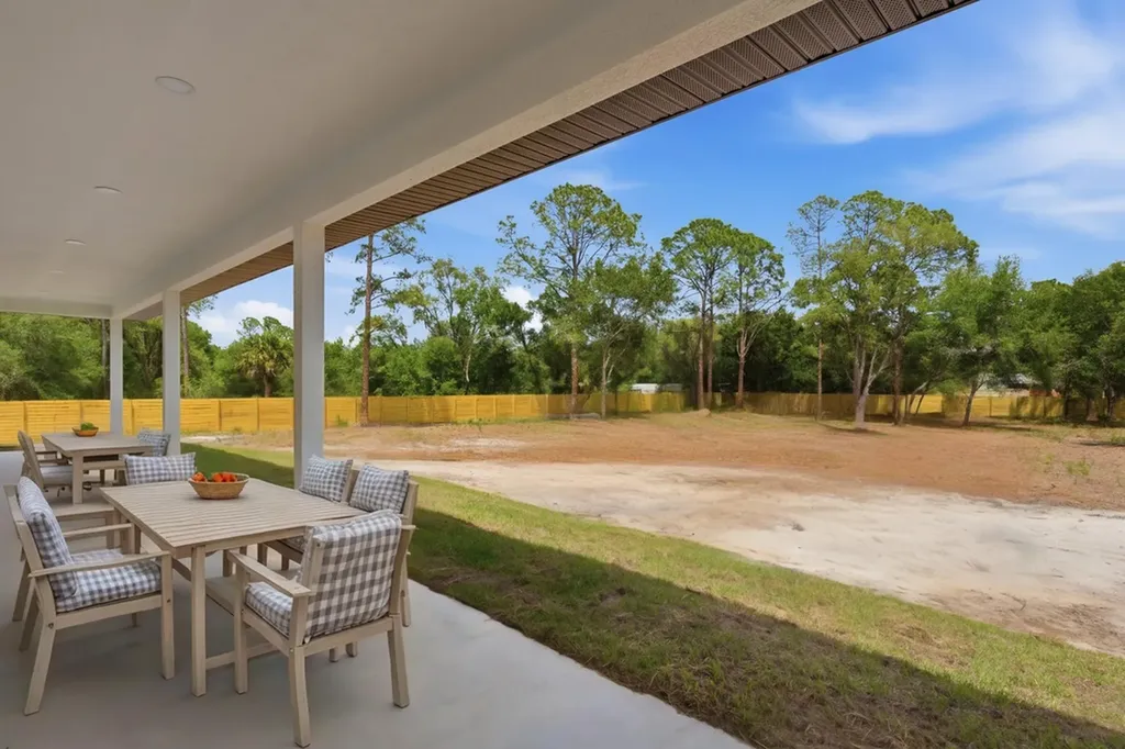 335 S Datil Street Clewiston FL 33440