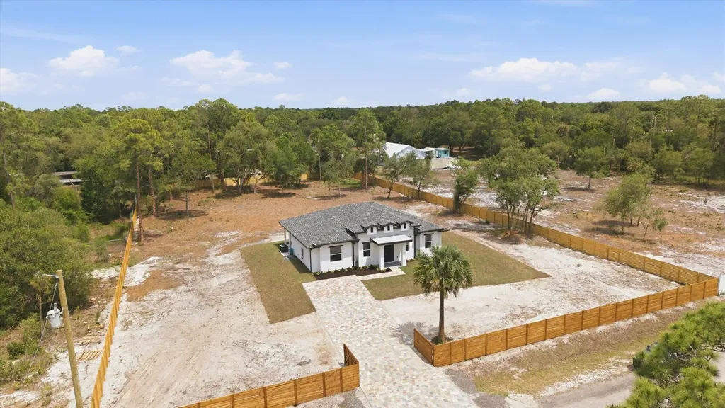 335 S Datil Street Clewiston FL 33440