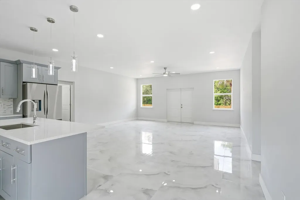 335 S Datil Street Clewiston FL 33440