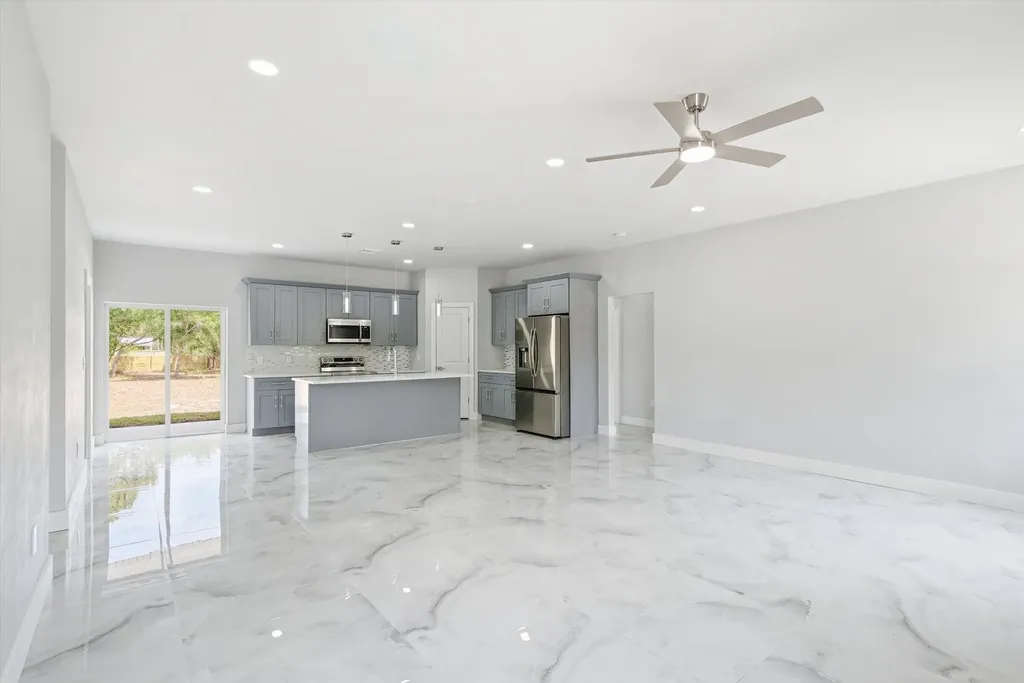 335 S Datil Street Clewiston FL 33440