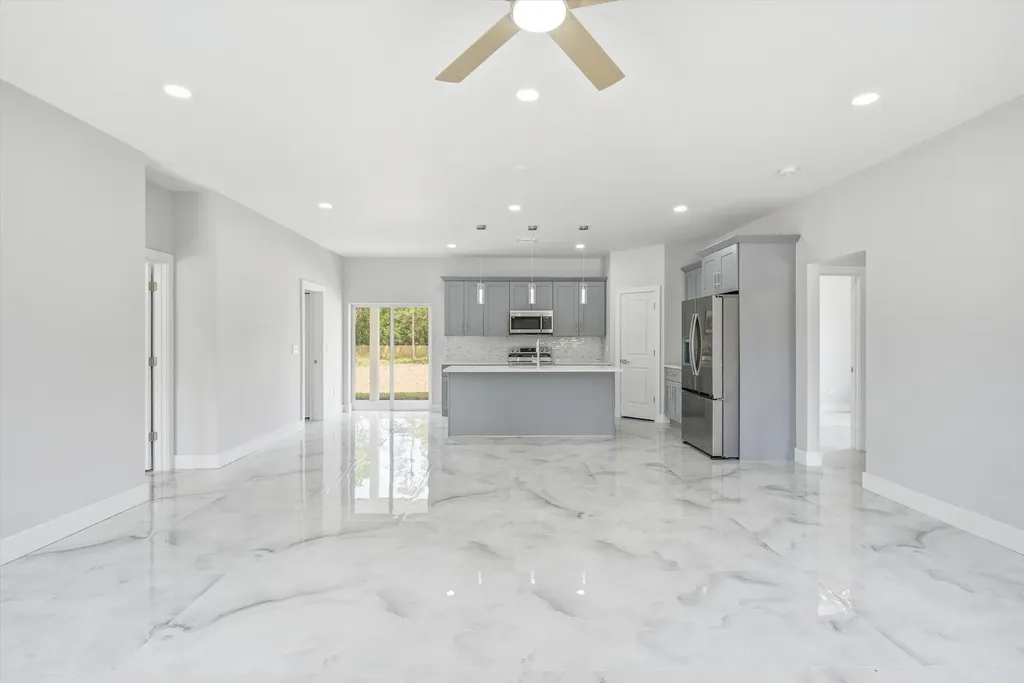 335 S Datil Street Clewiston FL 33440