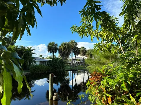 84 E North Shore Avenue North Fort Myers FL 33917