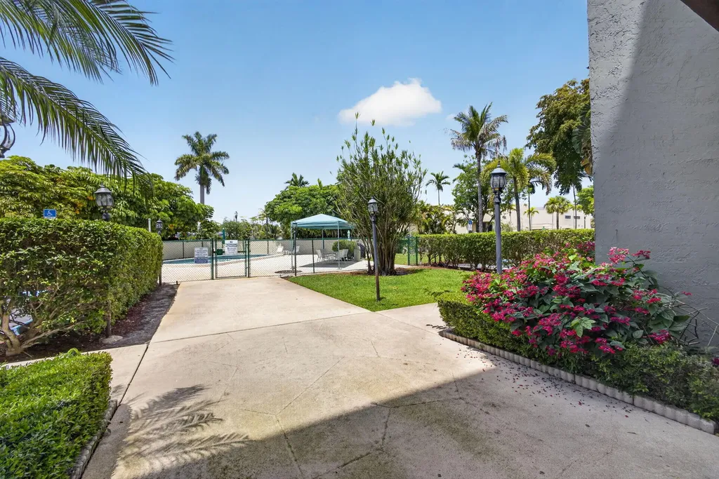 505 Spencer Drive West Palm Beach FL 33409