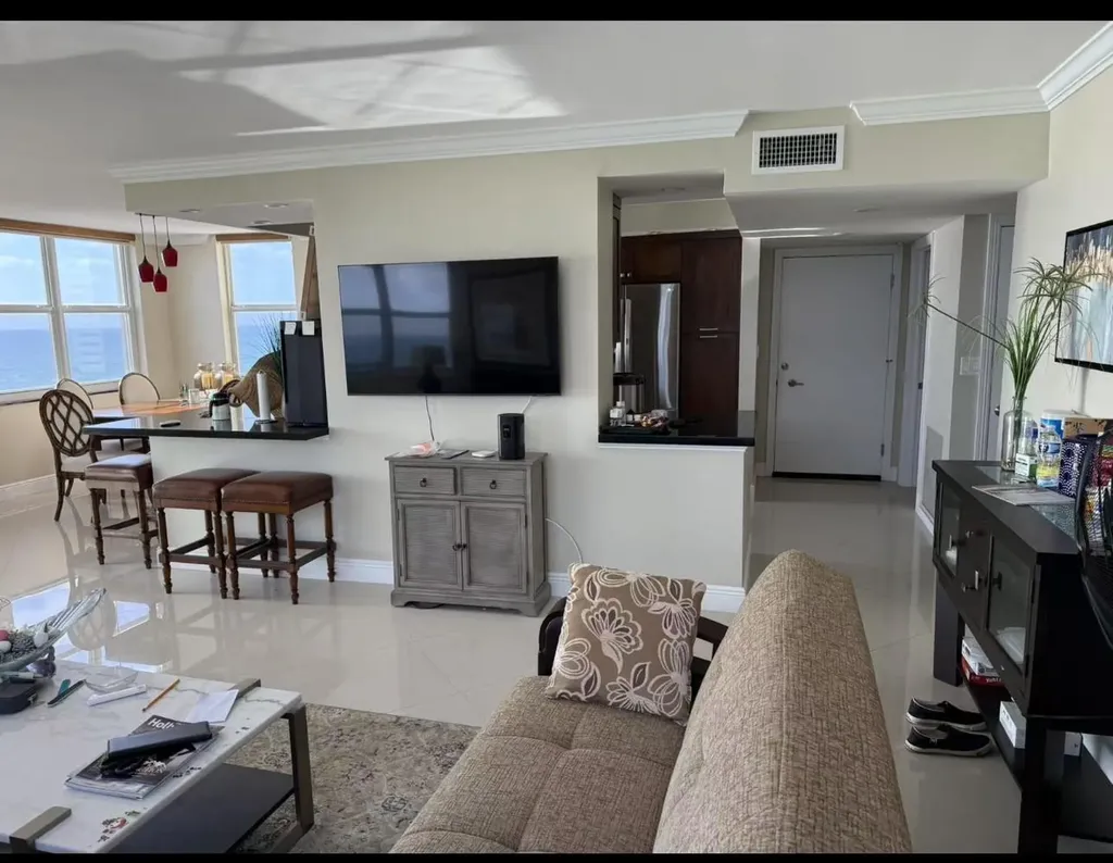 1501 S Ocean Drive Hollywood FL 33019