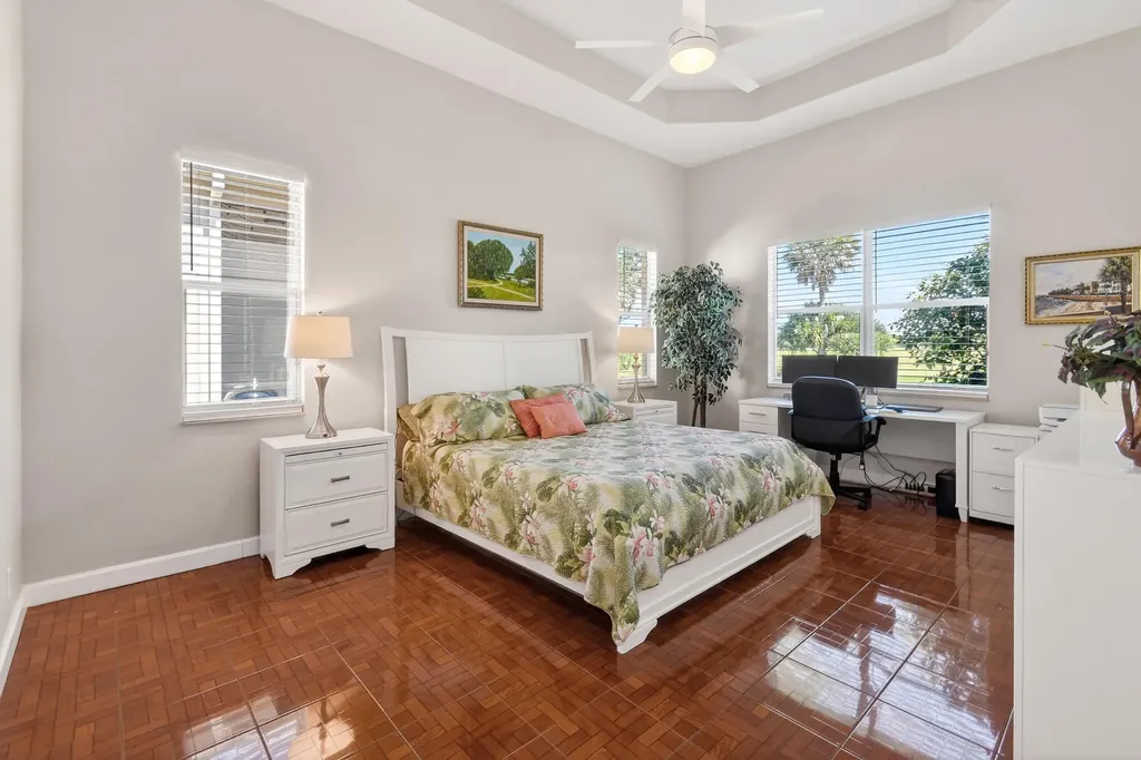 332 NW Stratford Lane Port St Lucie FL 34983