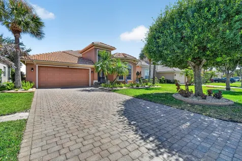 332 NW Stratford Lane Port St Lucie FL 34983