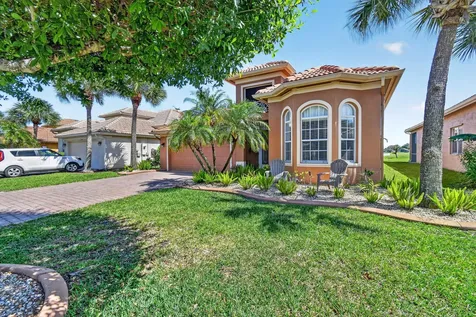 332 NW Stratford Lane Port St Lucie FL 34983