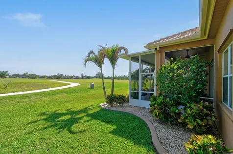332 NW Stratford Lane Port St Lucie FL 34983