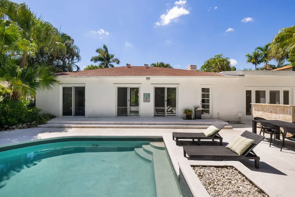 247 Plymouth Road West Palm Beach FL 33405