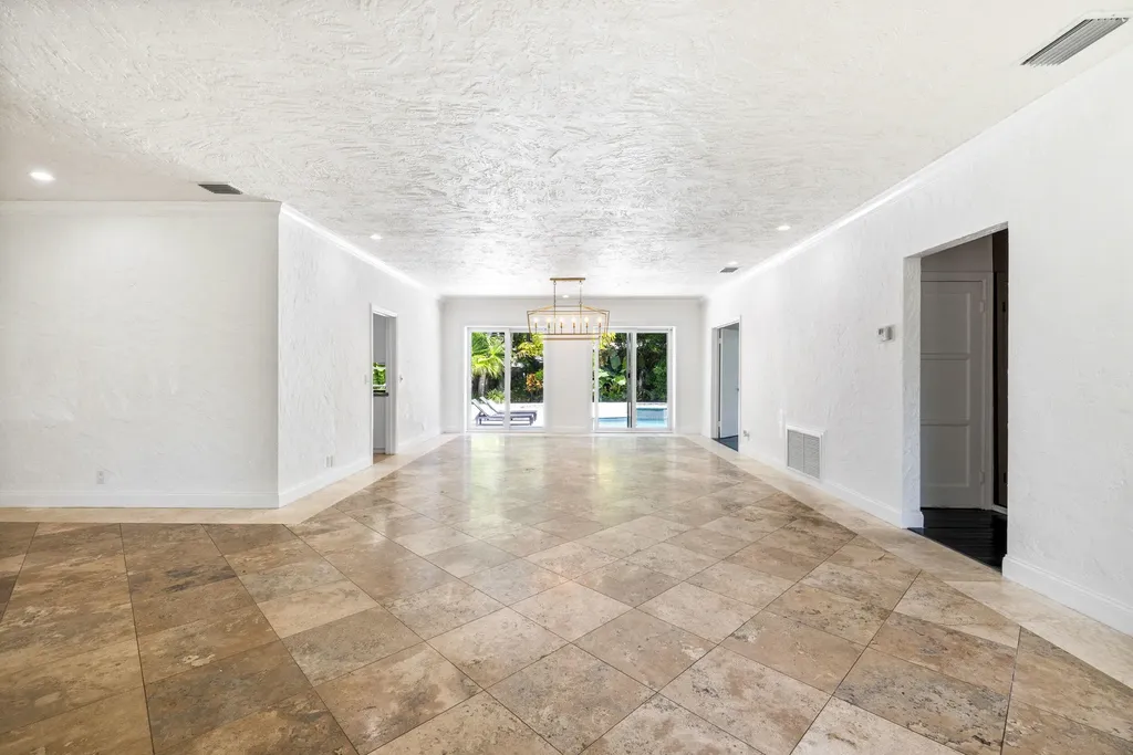 247 Plymouth Road West Palm Beach FL 33405