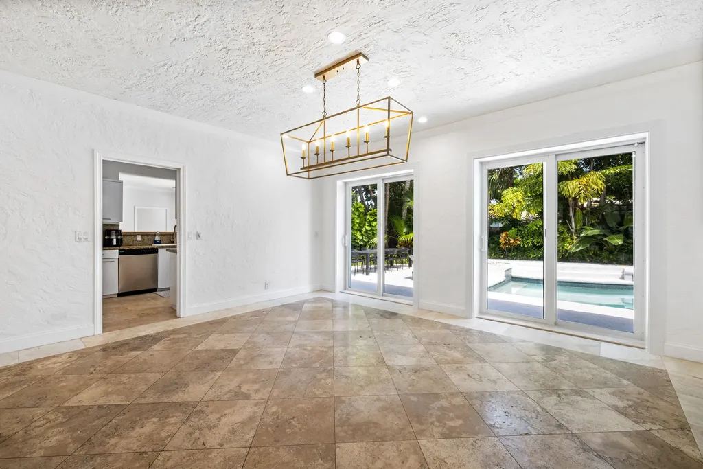 247 Plymouth Road West Palm Beach FL 33405