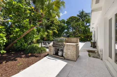 247 Plymouth Road West Palm Beach FL 33405