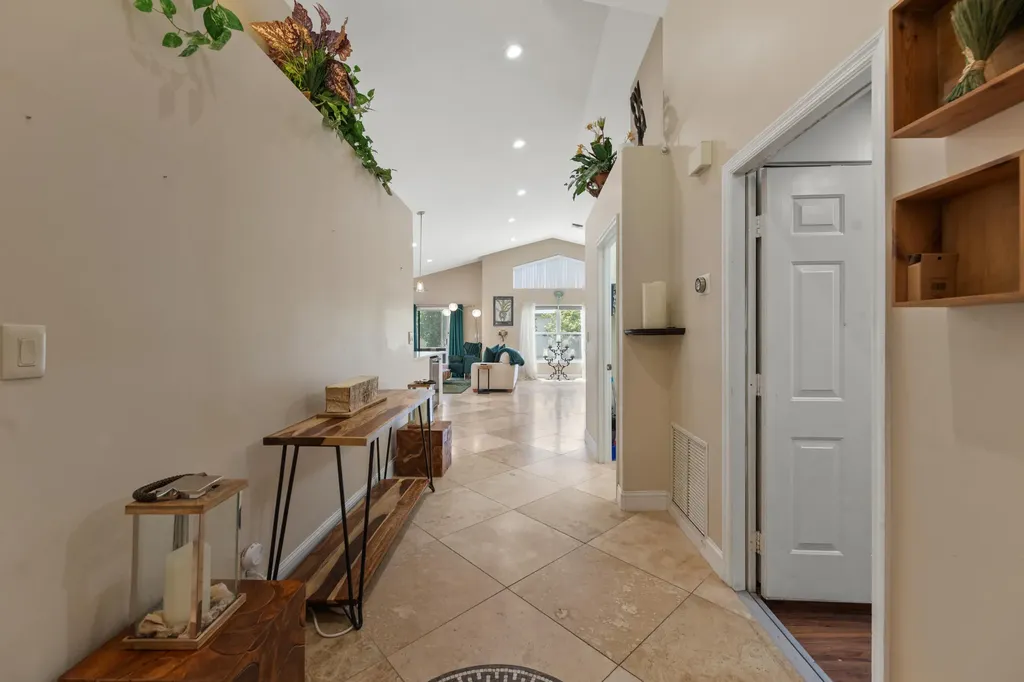 1097 Aviary Road Wellington FL 33414