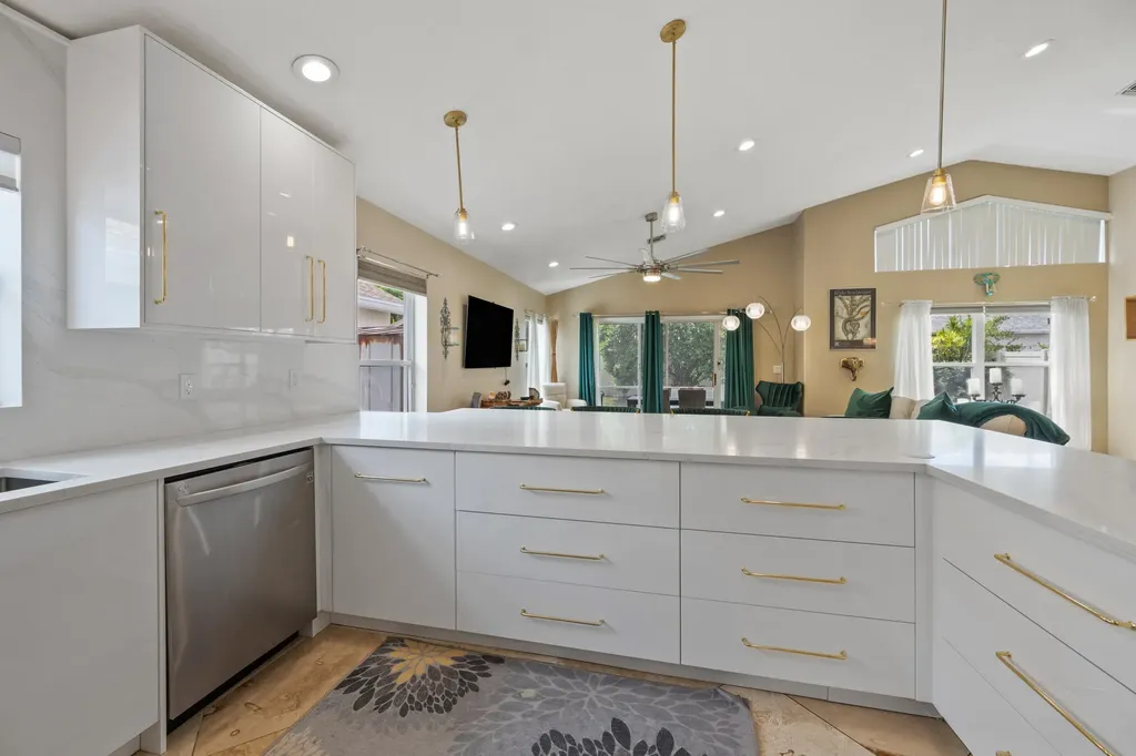 1097 Aviary Road Wellington FL 33414