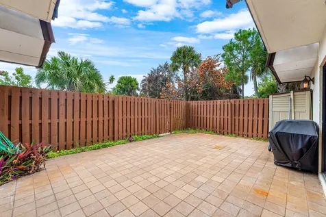 5922 SE Riverboat Drive Stuart FL 34997