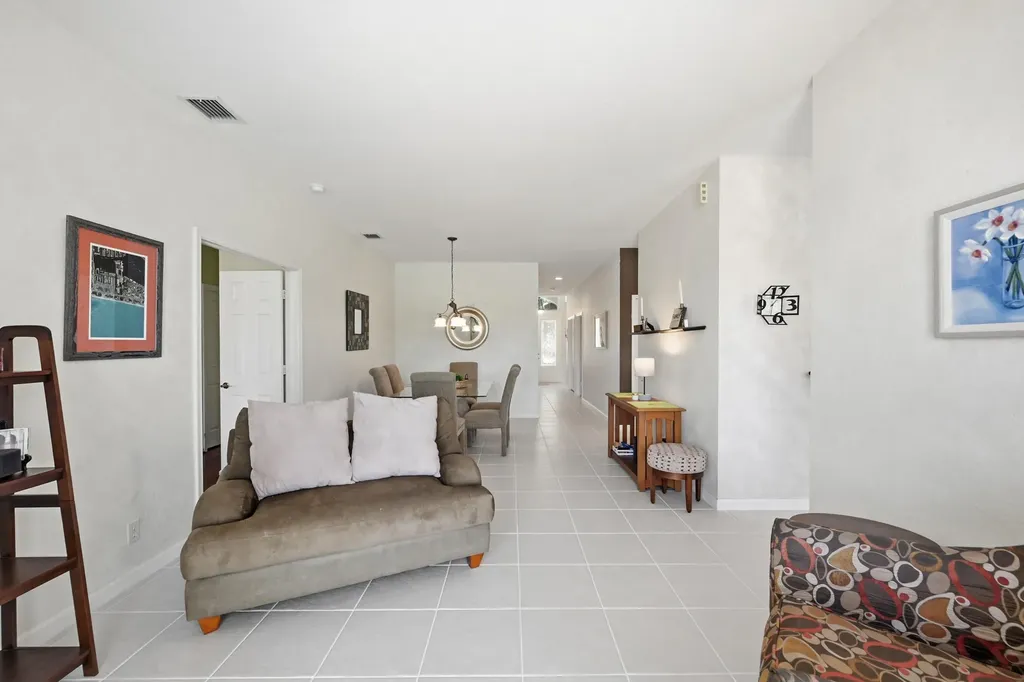 11735 NW 48th Street Coral Springs FL 33076