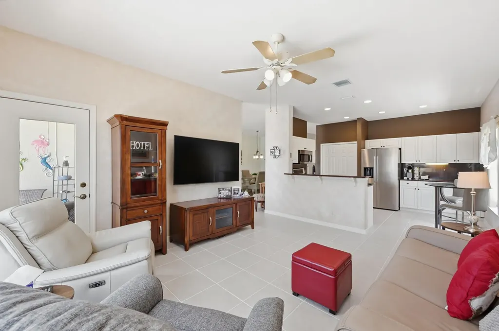 11735 NW 48th Street Coral Springs FL 33076