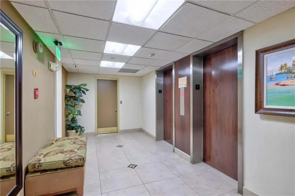 1009 N Ocean Boulevard N Pompano Beach FL 33062