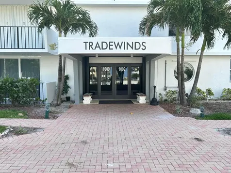 1009 N Ocean Boulevard N Pompano Beach FL 33062