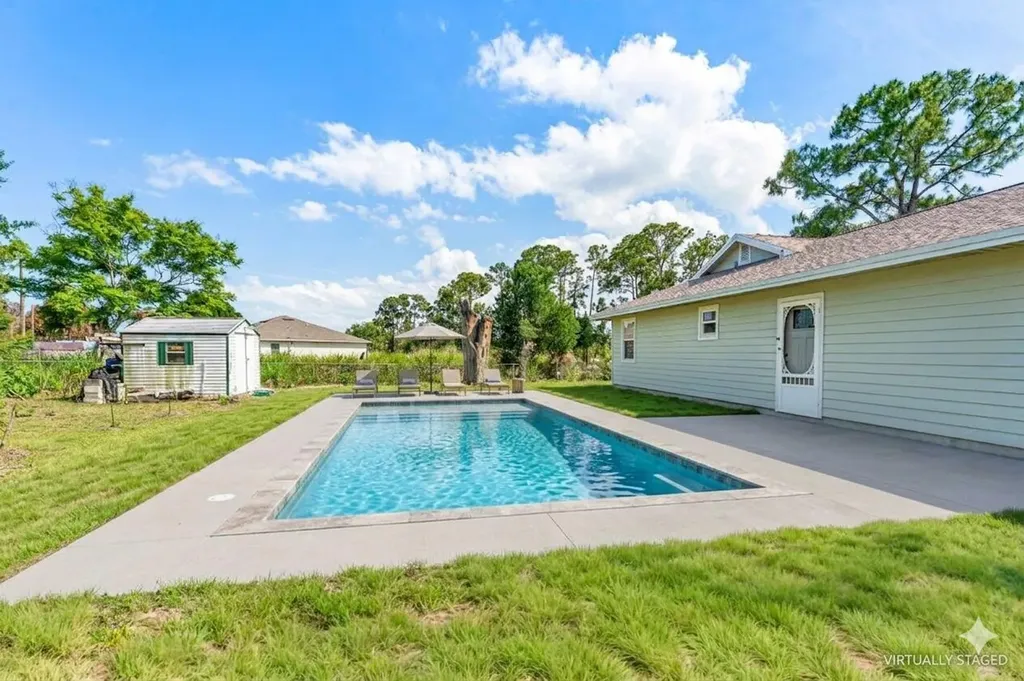 2411 SE Floresta Drive Port St Lucie FL 34984