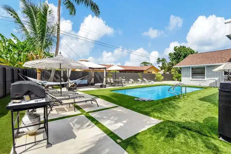2469 Sun Up Lane Lake Worth FL 33462