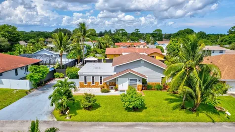 2469 Sun Up Lane Lake Worth FL 33462