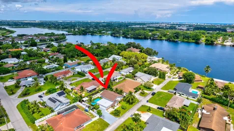 2469 Sun Up Lane Lake Worth FL 33462