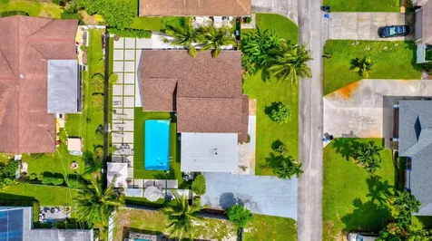 2469 Sun Up Lane Lake Worth FL 33462