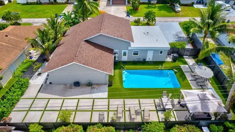 2469 Sun Up Lane Lake Worth FL 33462