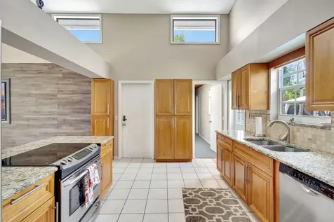 2469 Sun Up Lane Lake Worth FL 33462
