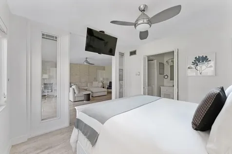 1199 Hillsboro Mile Pompano Beach FL 33062