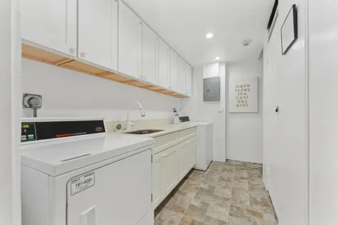 1199 Hillsboro Mile Pompano Beach FL 33062