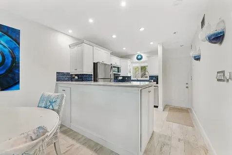 1199 Hillsboro Mile Pompano Beach FL 33062