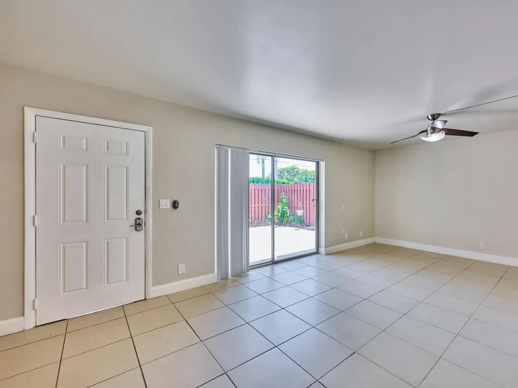 1540 Masters Circle Delray Beach FL 33445