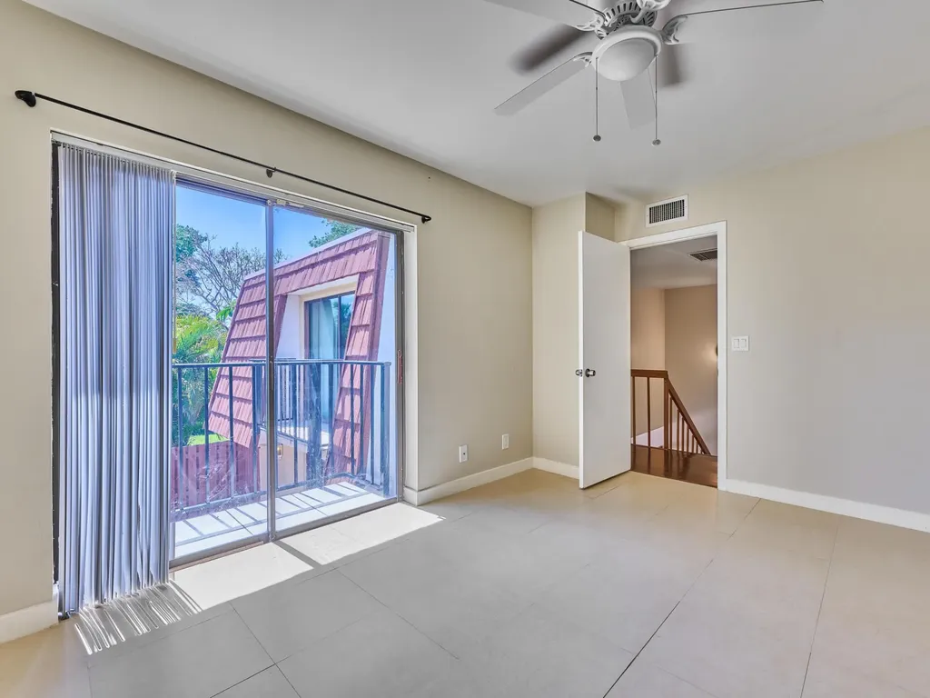 1540 Masters Circle Delray Beach FL 33445