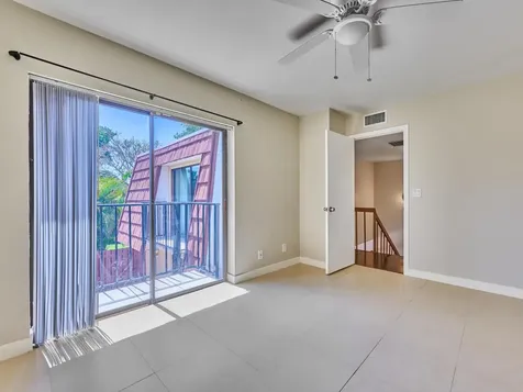 1540 Masters Circle Delray Beach FL 33445
