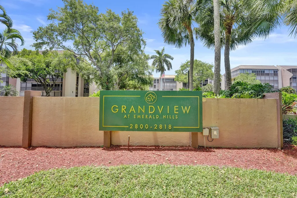 2802 N 46th Avenue Hollywood FL 33021