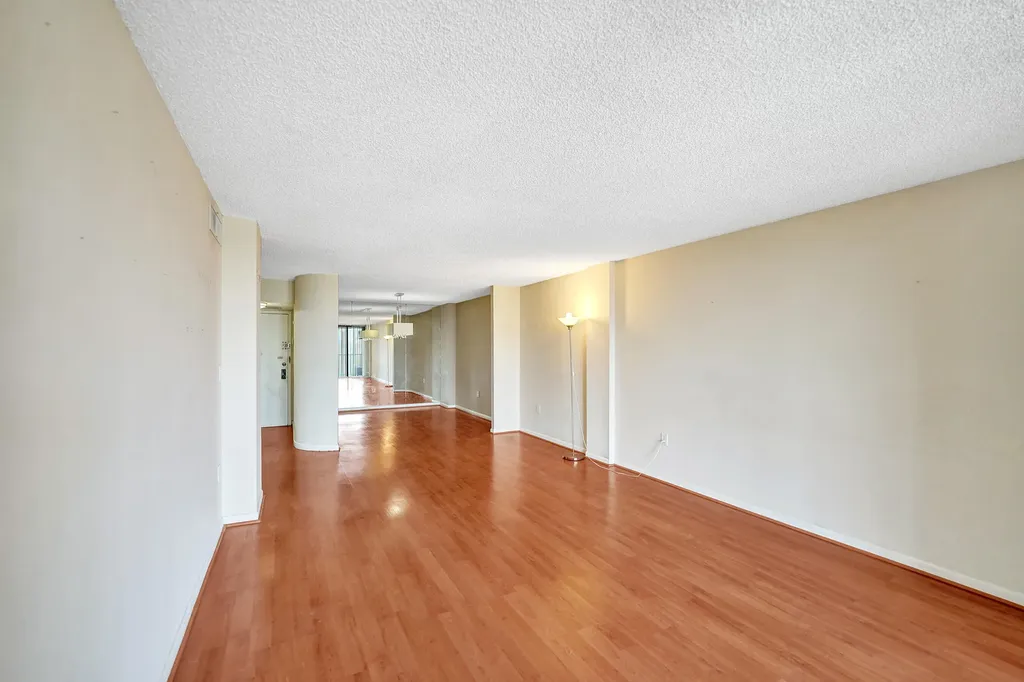 2802 N 46th Avenue Hollywood FL 33021