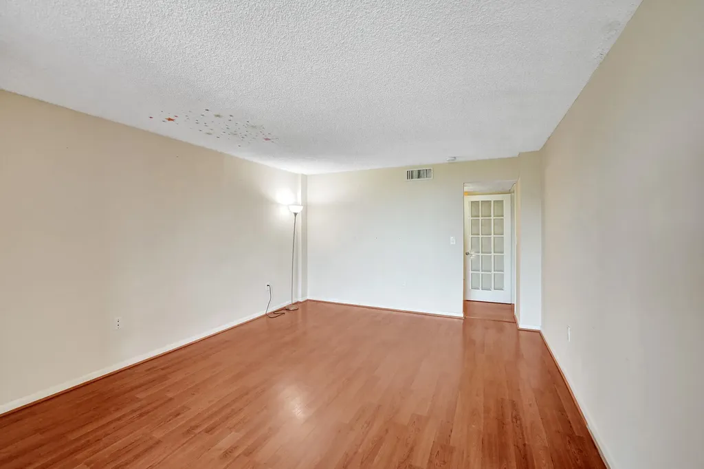2802 N 46th Avenue Hollywood FL 33021