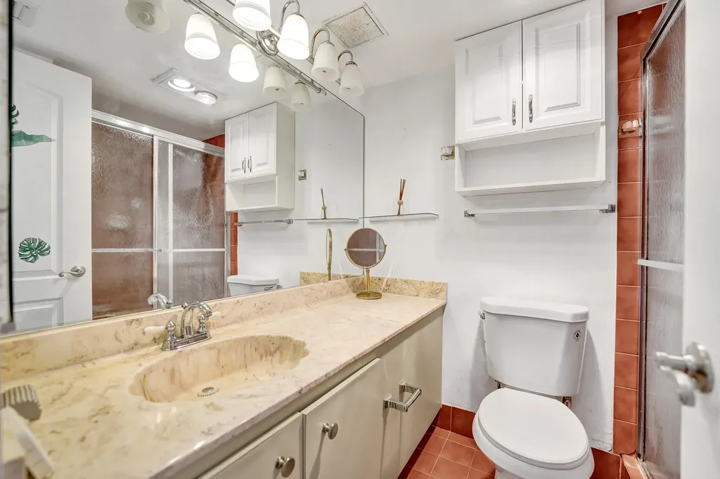 2802 N 46th Avenue Hollywood FL 33021
