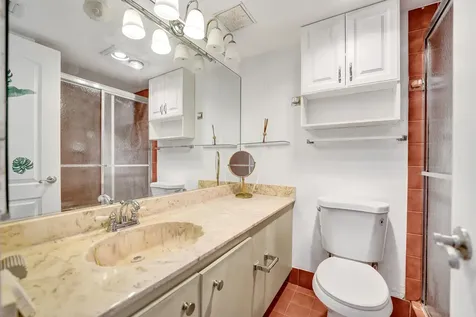 2802 N 46th Avenue Hollywood FL 33021