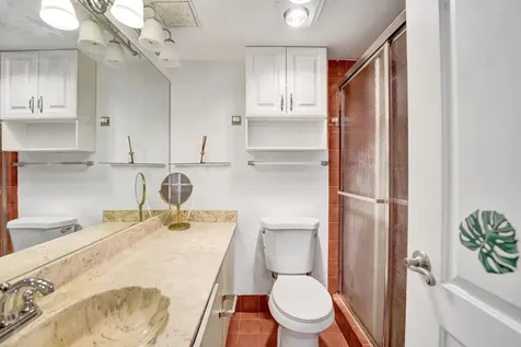 2802 N 46th Avenue Hollywood FL 33021