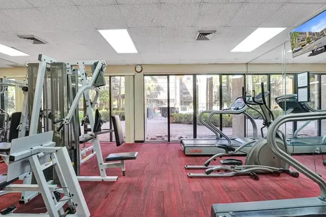 2802 N 46th Avenue Hollywood FL 33021