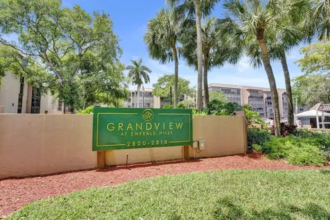 2802 N 46th Avenue Hollywood FL 33021