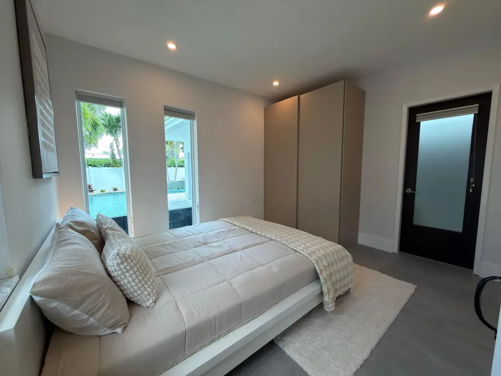 2222 NE 15th Court Fort Lauderdale FL 33304