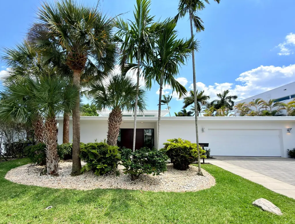 2222 NE 15th Court Fort Lauderdale FL 33304