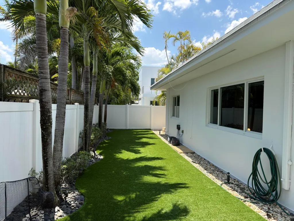 2222 NE 15th Court Fort Lauderdale FL 33304